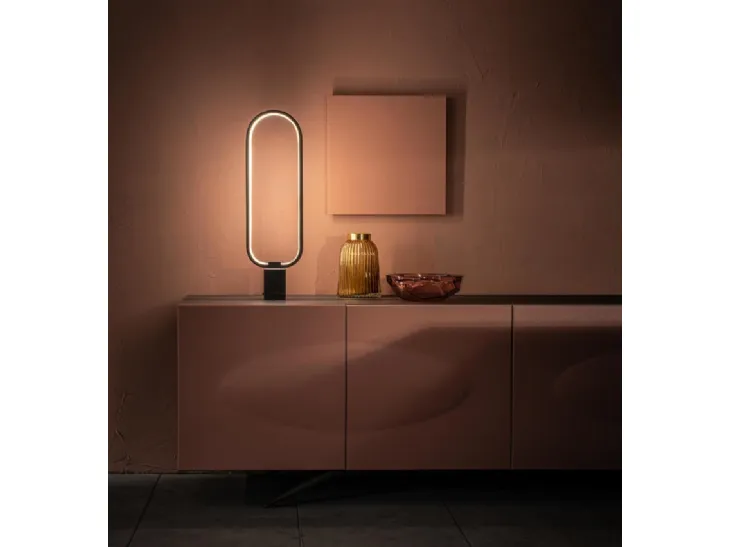Lampada da tavolo a LED Naos maxi in metallo con base in marmo di Stones