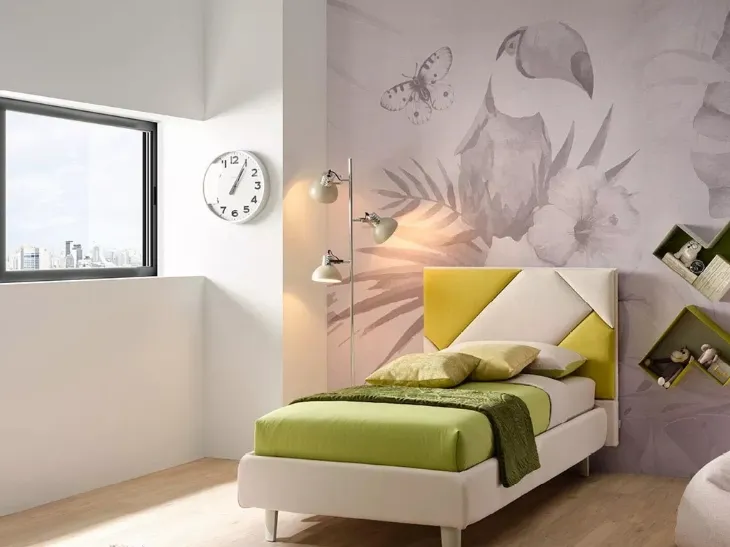 Letto singolo con testiera in tessuto trapuntata e imbottita SC202 di Moretti Compact