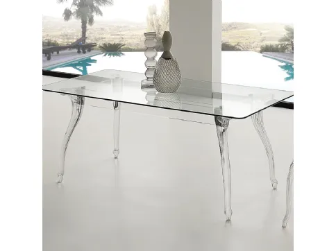 Regina-Table