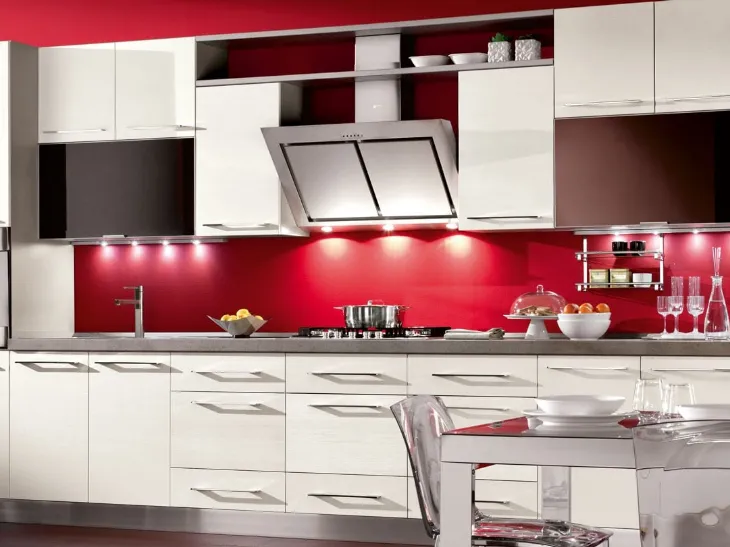 Cucina Moderna Brio in Laccato Bianco Luna di Mobilturi