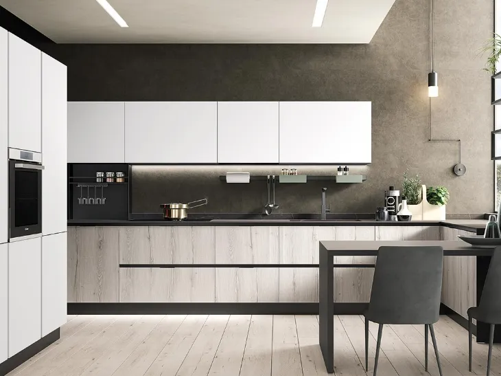 Cucina Moderna con penisola Diva in laminato Rovere Grigio e Pet Bianco opaco di Evo Cucine