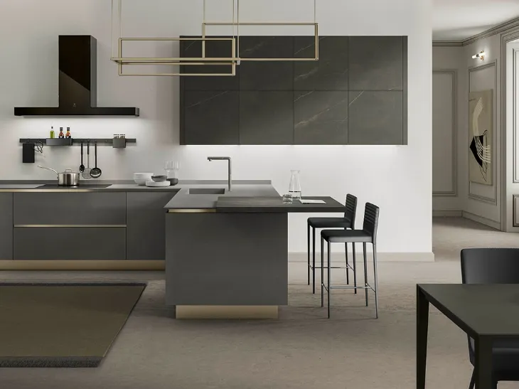 Cucina Moderna con penisola Eos in Gres Grey e Gres Calcite Nera di Evo Cucine