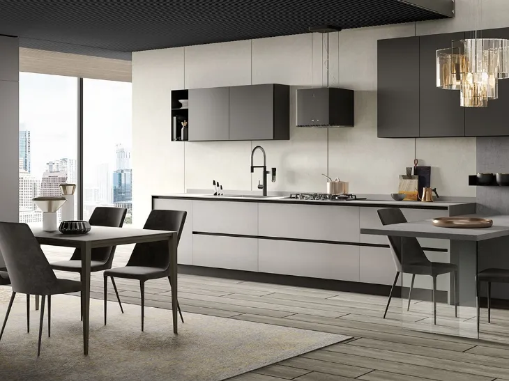 Cucina Moderna con penisola Eos Gres Light Grey e Glass Piombo opaco di Evo Cucine