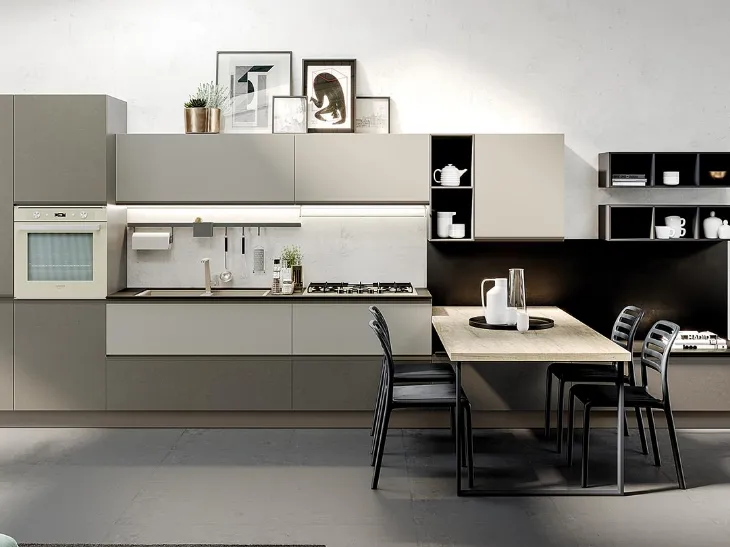 Cucina Moderna con penisola Maia in melaminico finitura Cemento Fango e Corda opaco di Evo Cucine